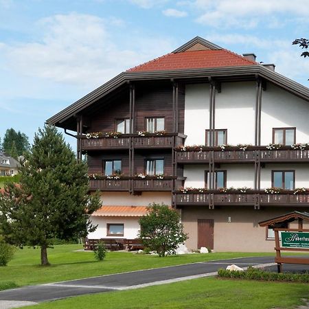 Hotel Hubertushof à Latschach ober dem Faakersee Extérieur photo