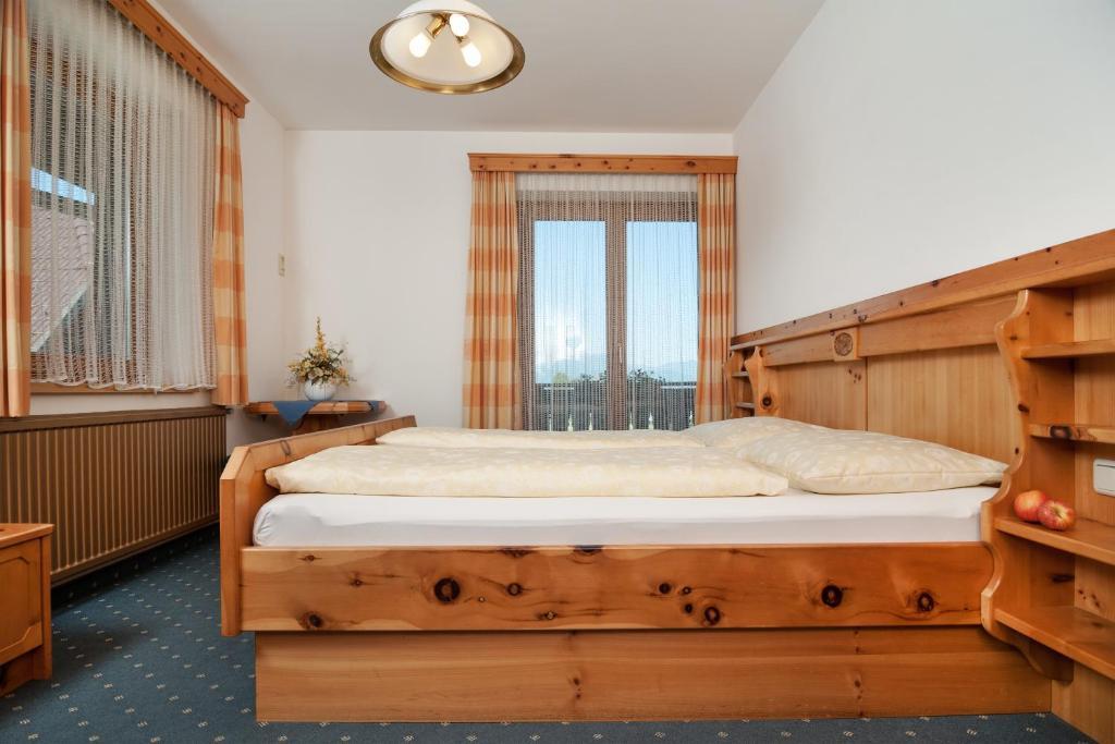 Hotel Hubertushof à Latschach ober dem Faakersee Chambre photo